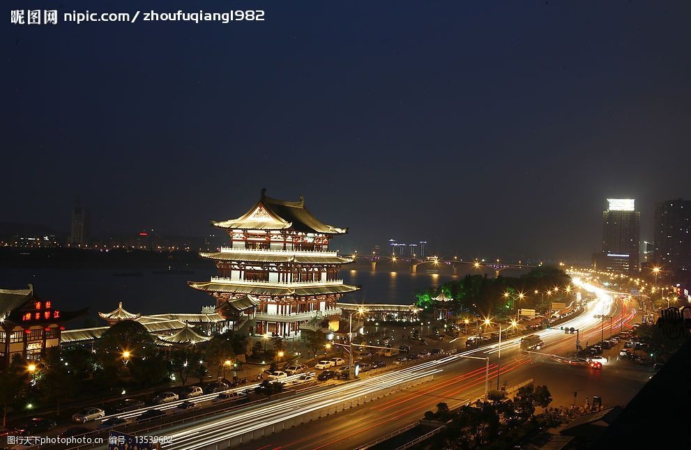 长沙城市交通夜景图片