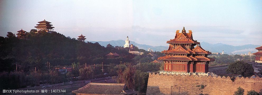 故宫角楼和景山图片