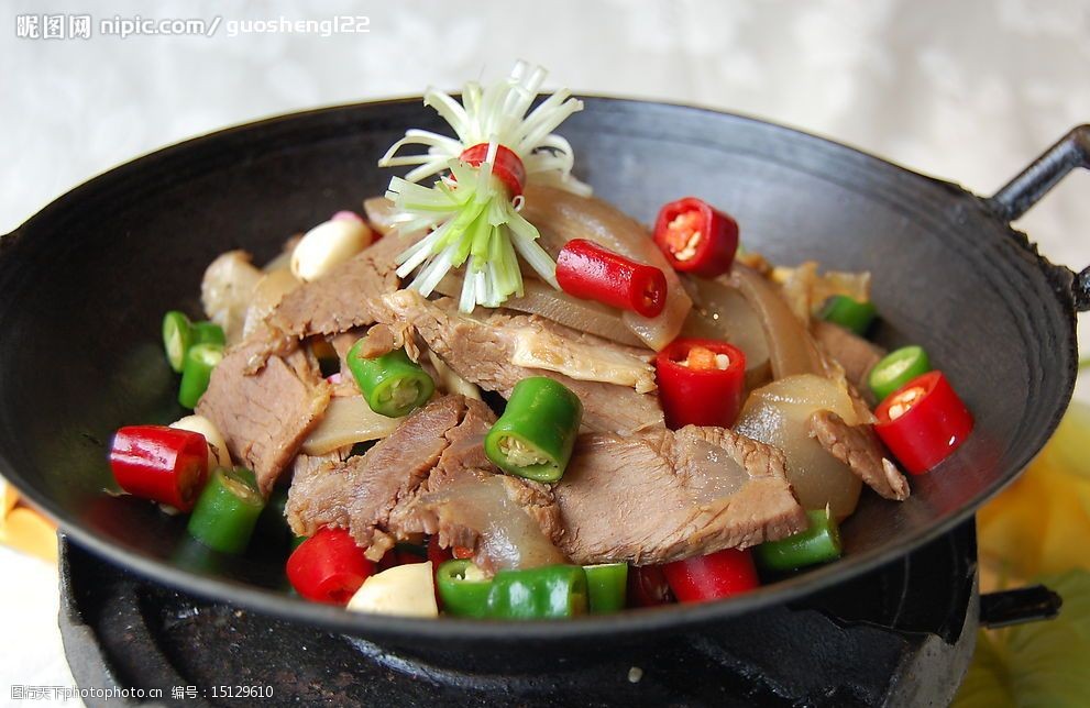 干锅带黄牛肉图片