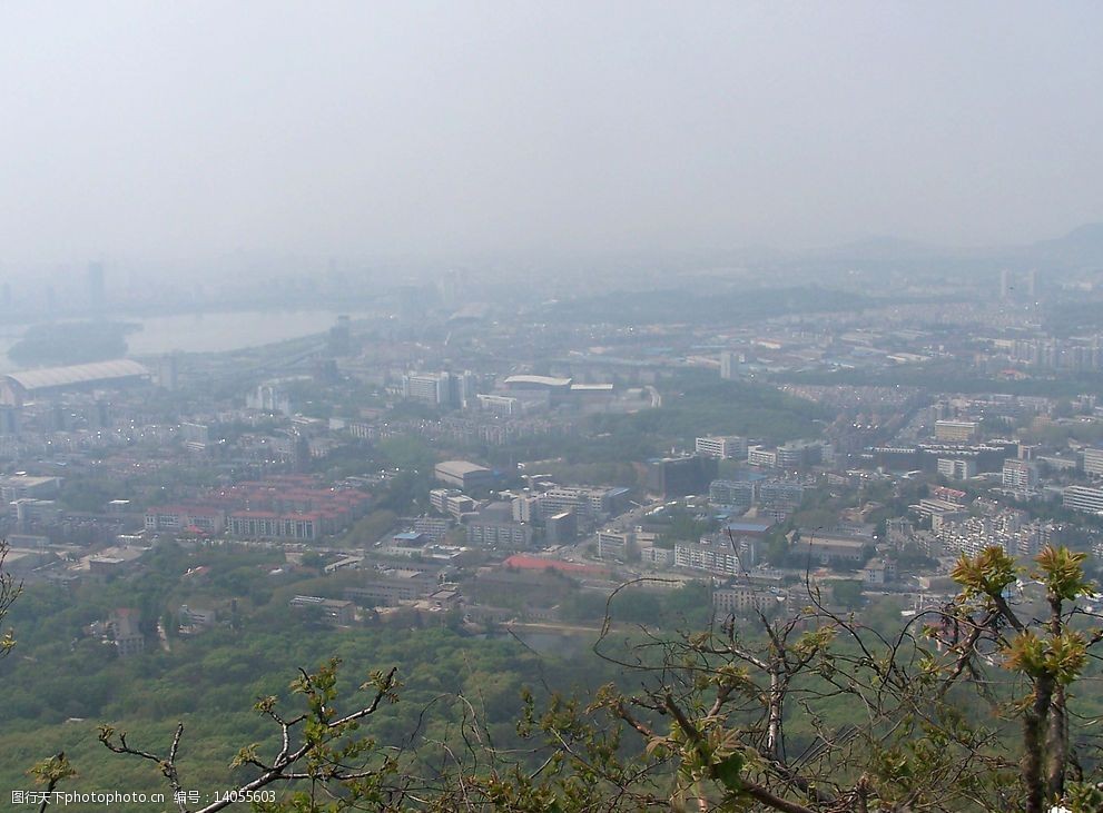 南京紫金山鸟瞰南京城图片