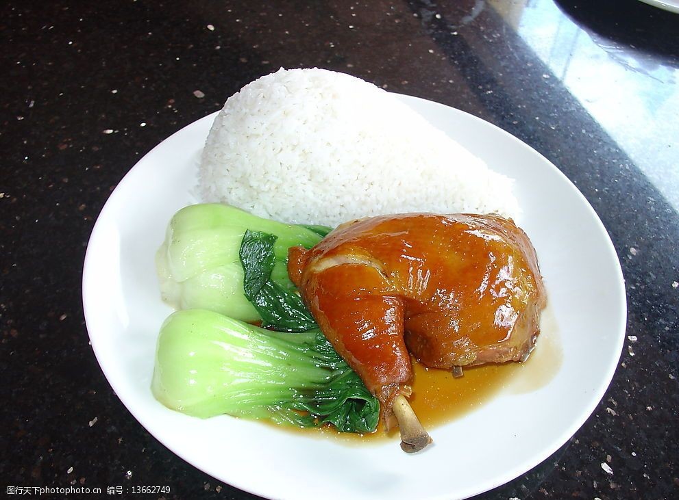 青菜鸡腿饭图片