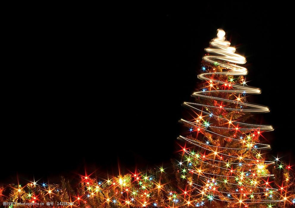 关键词:闪光的圣诞树图片 圣诞树 圣诞节 闪闪星光 发光 广告设计
