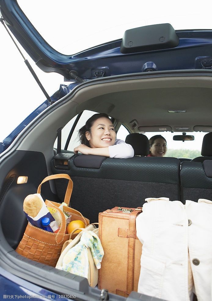 自驾车郊游图片