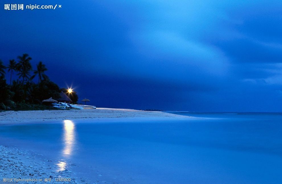 迷人浪漫海邊夜色圖片