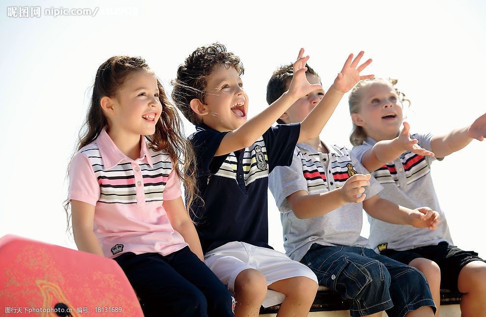 设计图库 人物图库 人物写真   上传: 2009-4-23 大小: 6.