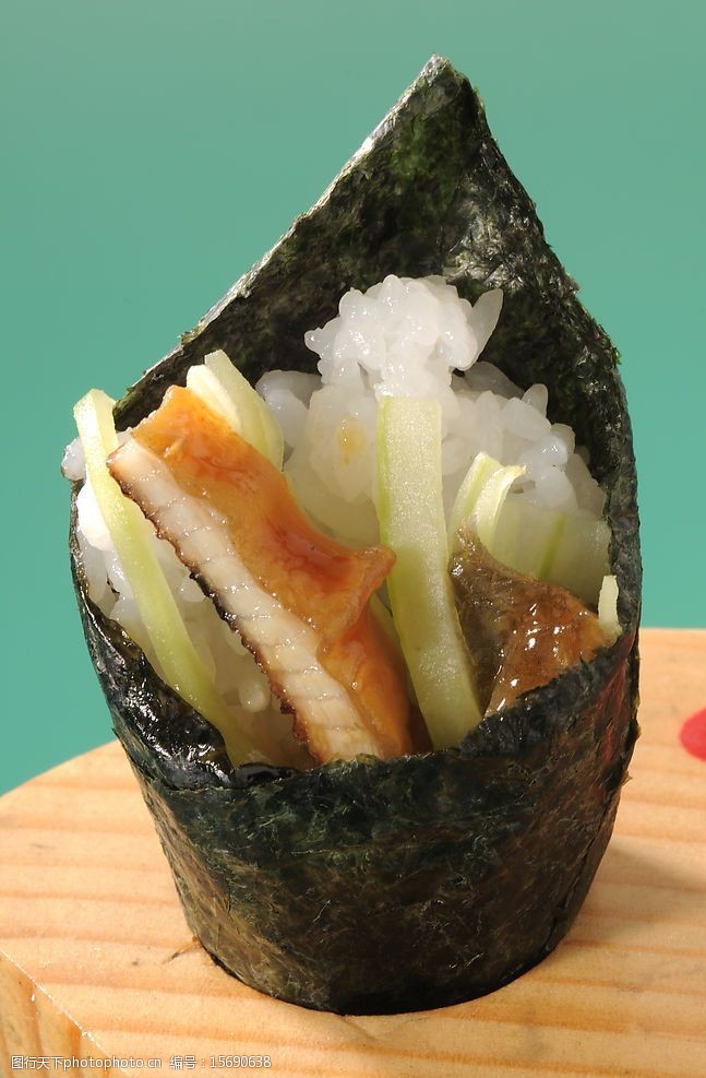 鳗鱼手卷饭团图片